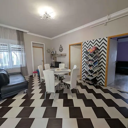 In Balatonlelle 54842 Apartment *