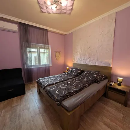 In Balatonlelle 54842 * Kishegy (Somogy)