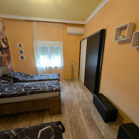 Apartment In Balatonlelle 54842 Kishegy (Somogy)