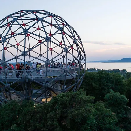 Appartement In 54842 *