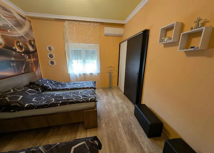 Appartement In 54842 Balatonlelle